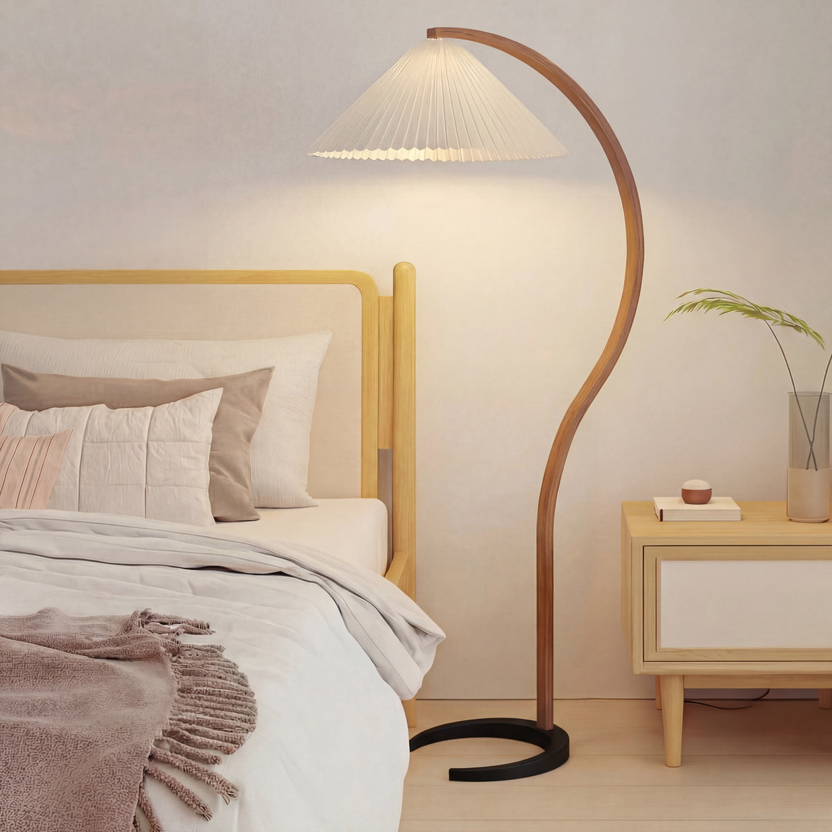 Caprani Floor Lamp