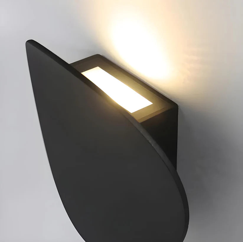 Disk Metal Wall Lamp