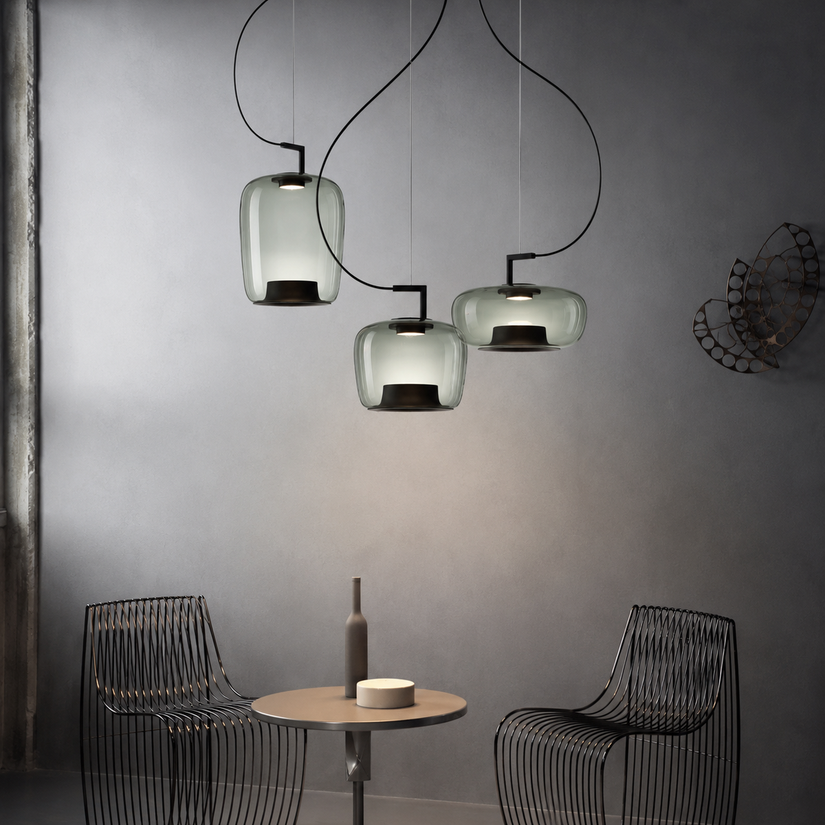 Jaura's Glass Pendant Light