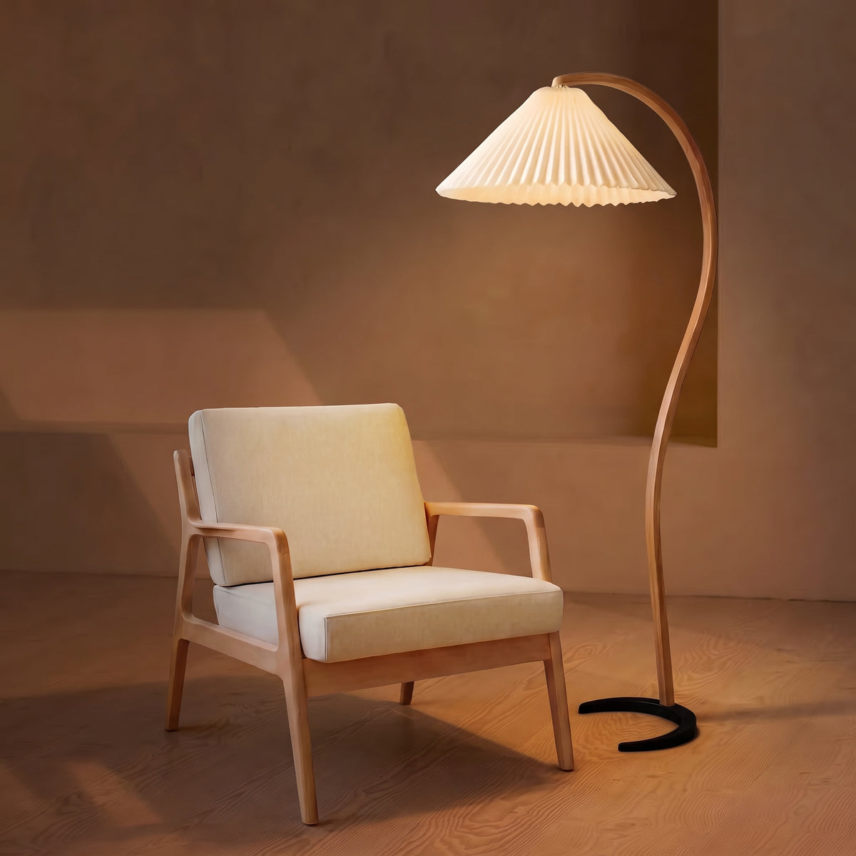Caprani Floor Lamp